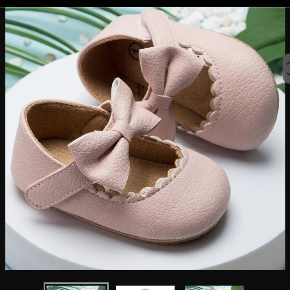 Livie Boo Classic Ribbon Shoes Size 1 (0-3 mo) Crib Shoe NWOT Pink Blush
